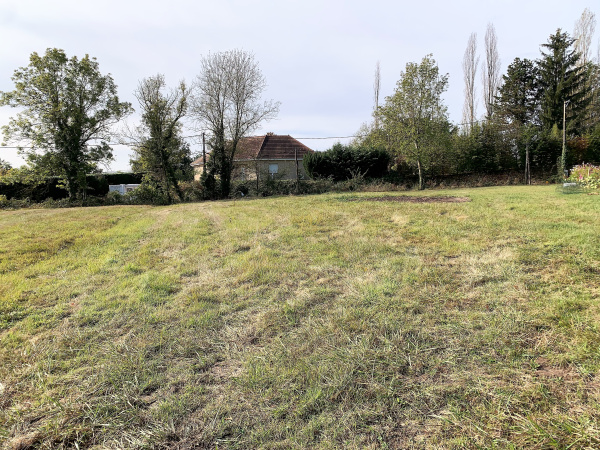 Offres de vente Terrain Saint-Priest-Bramefant 63310